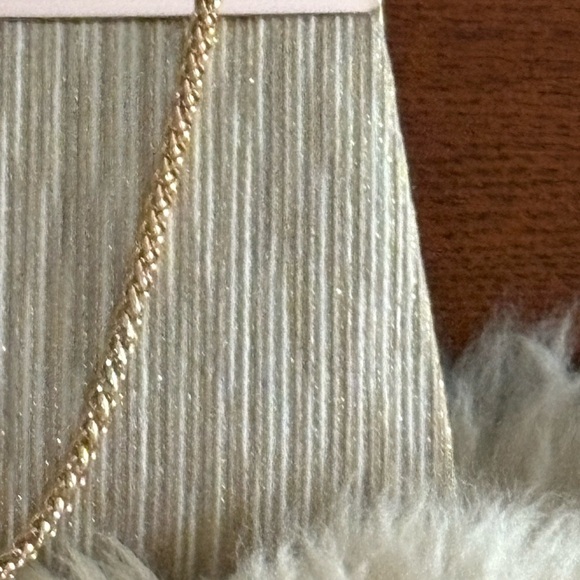 Elegant Gold Clutch with Chain Strap - Picture 2 of 3